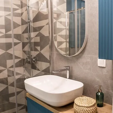 Urban - Quiet & Free Parking Apartamento *