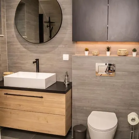 Urban - Quiet & Free Parking Liubliana