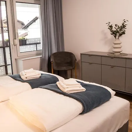 Urban - Quiet & Free Parking Lubiana