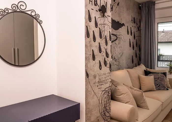 Apartman Urban - Quiet & Free Parking *